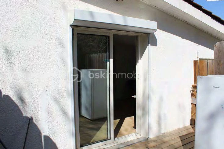UjvTuT0V65OK4NLXIf7xvKcENagH3ABNrmFTQOcL.jpg