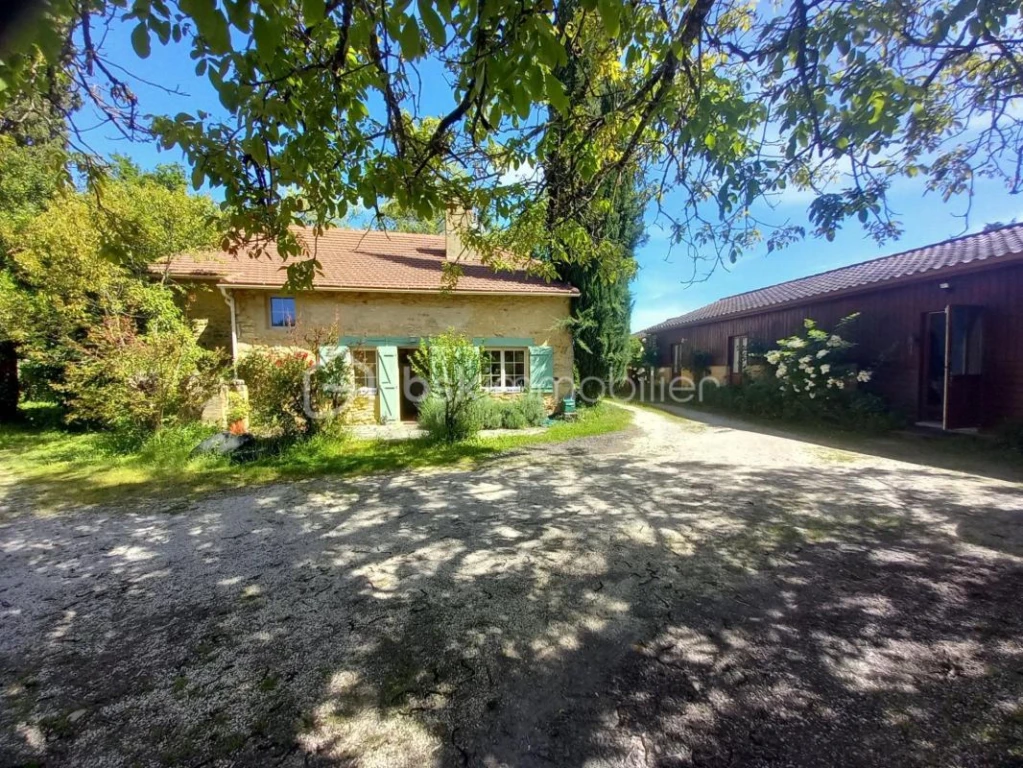 OdAKgqLWc0P02r6S9rccXtKDIQR7i7q89zFlZKpB.jpg