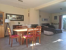 a4TPPGe7JvAIlckd1LcOFn6dIcyrWo1hIDxU4FZB.jpg