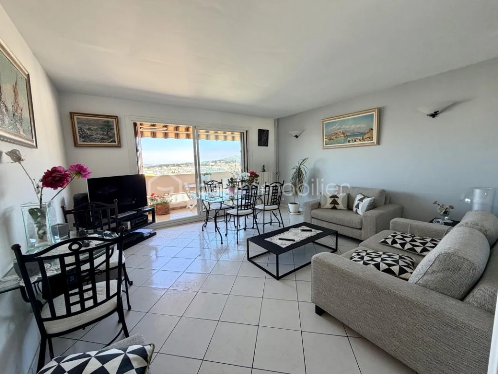 N77xZsinPPkcvQly5wLd8LzZ9i5lKV6LLmNsVc70.jpg