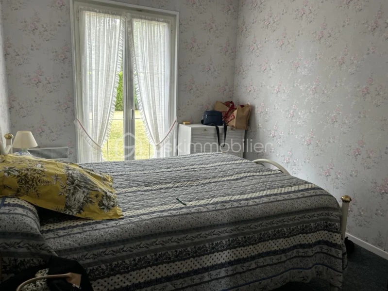 KuPocigIqENBZf02Fv30LW333tj5ytKJs0qk5Krx.jpg