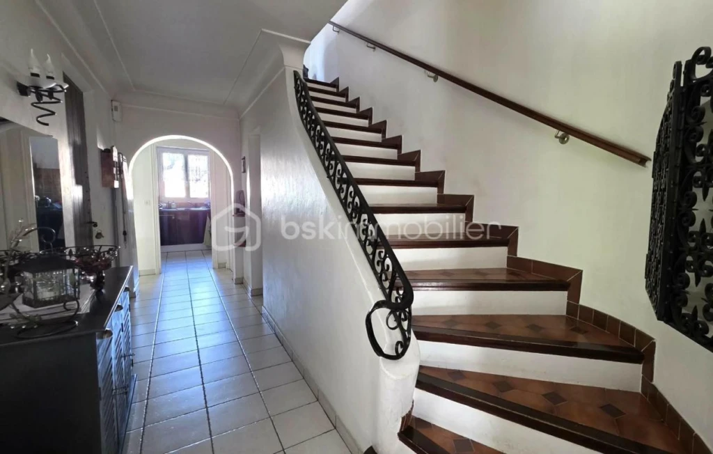 AMa4ZZkhcQYQRN4zBsyFnfAT05wFvZV0x9NHrx9d.jpg