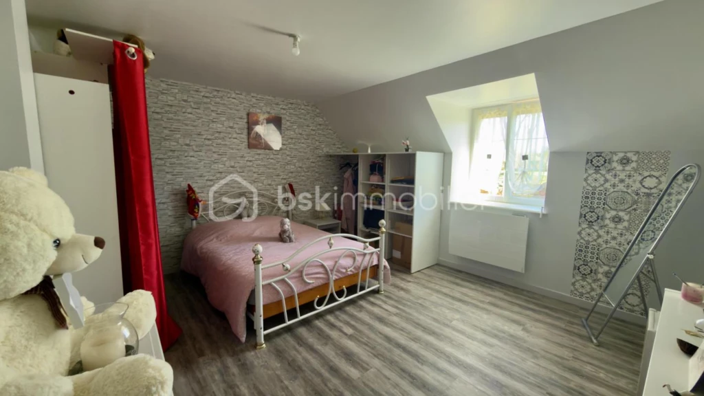 GLP70hNw1i5wnwGsH2fN62n8hL9WbCjgMTcPOlgl.jpg