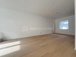 TlZJkLpIRyKDN2FOilurjP3aic4V89TdbzPagZzw.jpg