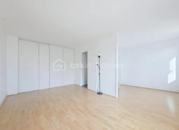plIivsbf4DCPAgAsZiQK1BujiuKLtbsUNODHBmXY.jpg