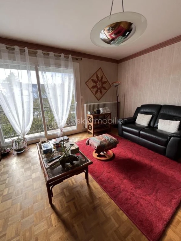 Xk85LR17Eo65pAVrmCWrvOPAAnRX3rFytTPYygU0.jpg