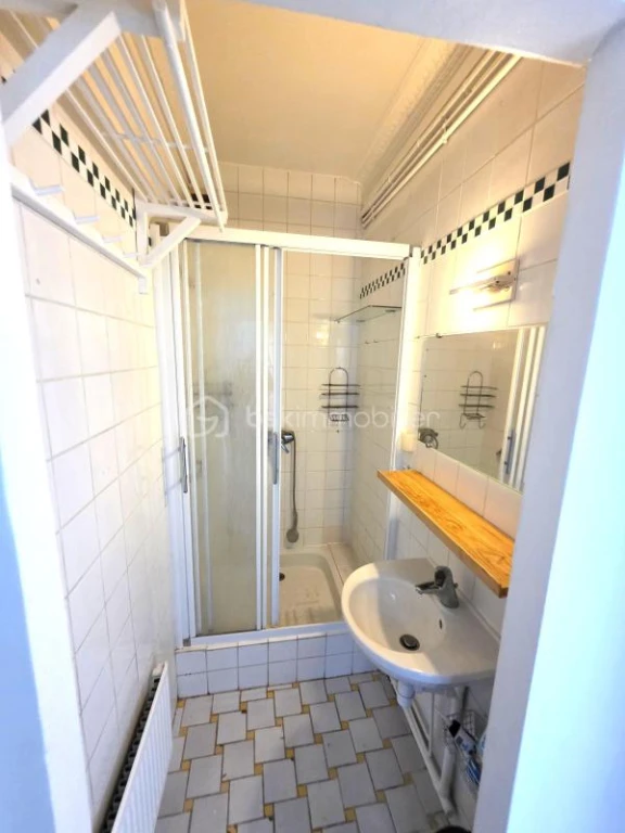fX7ip6yVzoRu2lR2wTsE4kid3rc876wqaitH9OKb.jpg