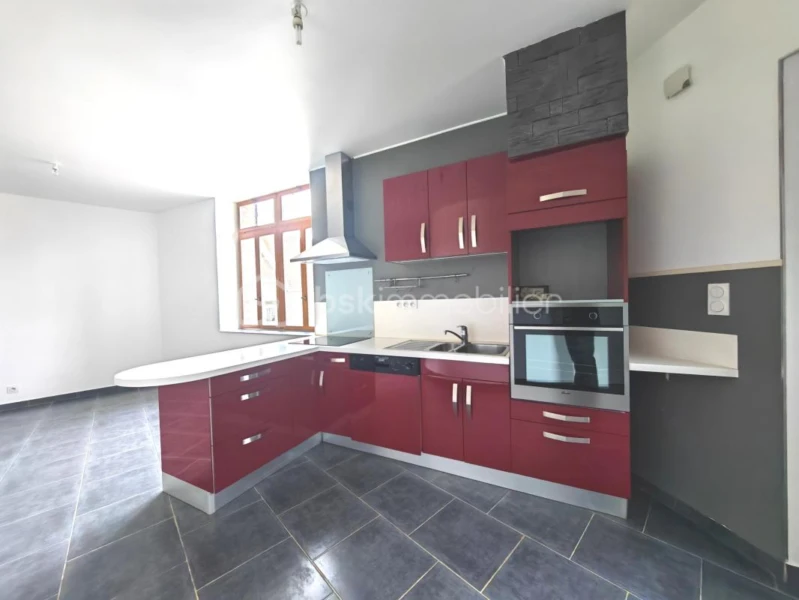 S2M9yfsf3p2BZC7nTaJf0m4NuyUV6ssEU58JS7Sr.jpg