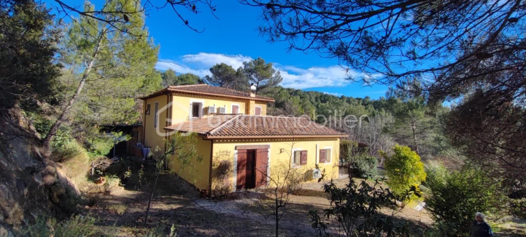 776BjcszKzgD5XToX3I2aaIGRxlyOXqFCpraHPS4.jpg