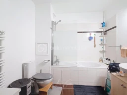 HoIJFdZRLX5G6evPrx9uGZsVqkj75hKMgKAeHGKn.png