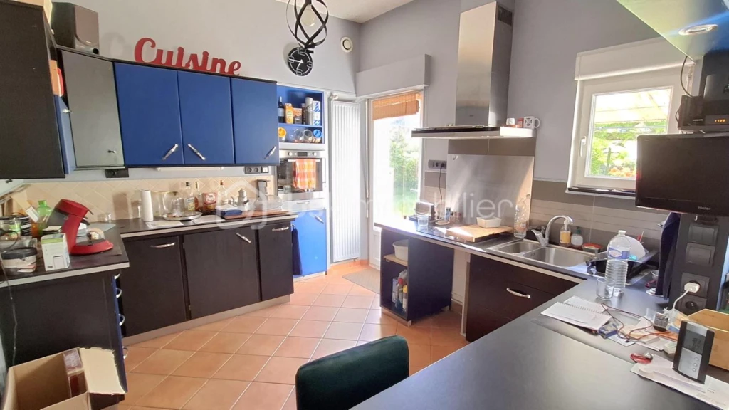 LuuyFAoaIQy1OIzXYRSjDIZuLMuRZcptHVTs1UGD.jpg