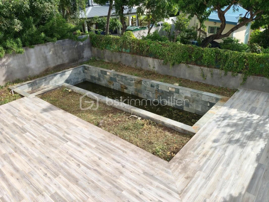 erQiHqHednAwENsgz2FhPIJiUt7Eo14hi026ek0V.jpg