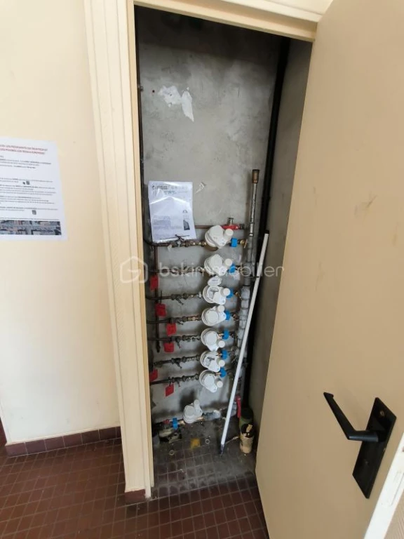 HWA0gbYqTcw8s97IObg2qyiAh2Xe3qZyiWXhg38L.jpg
