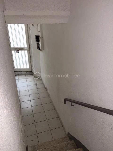 4JIiR3f2sqM33WoGOEYDey91Kr6YbZxwkNQEQMK8.jpg