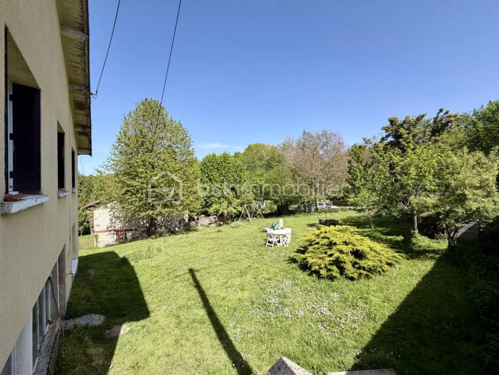 aZRoqvA4FqQlgwrxVaSJmwJ9Bi20bvNHTfkJfbNE.jpg