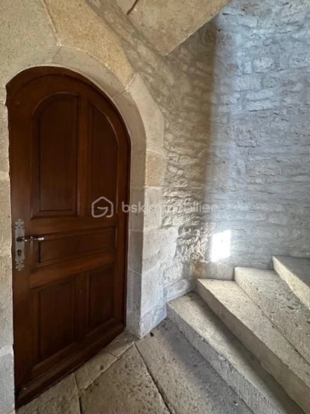 D9gbmOEqFK5y197bh4TGiznqYGuYoFoiaxKf5kEL.jpg