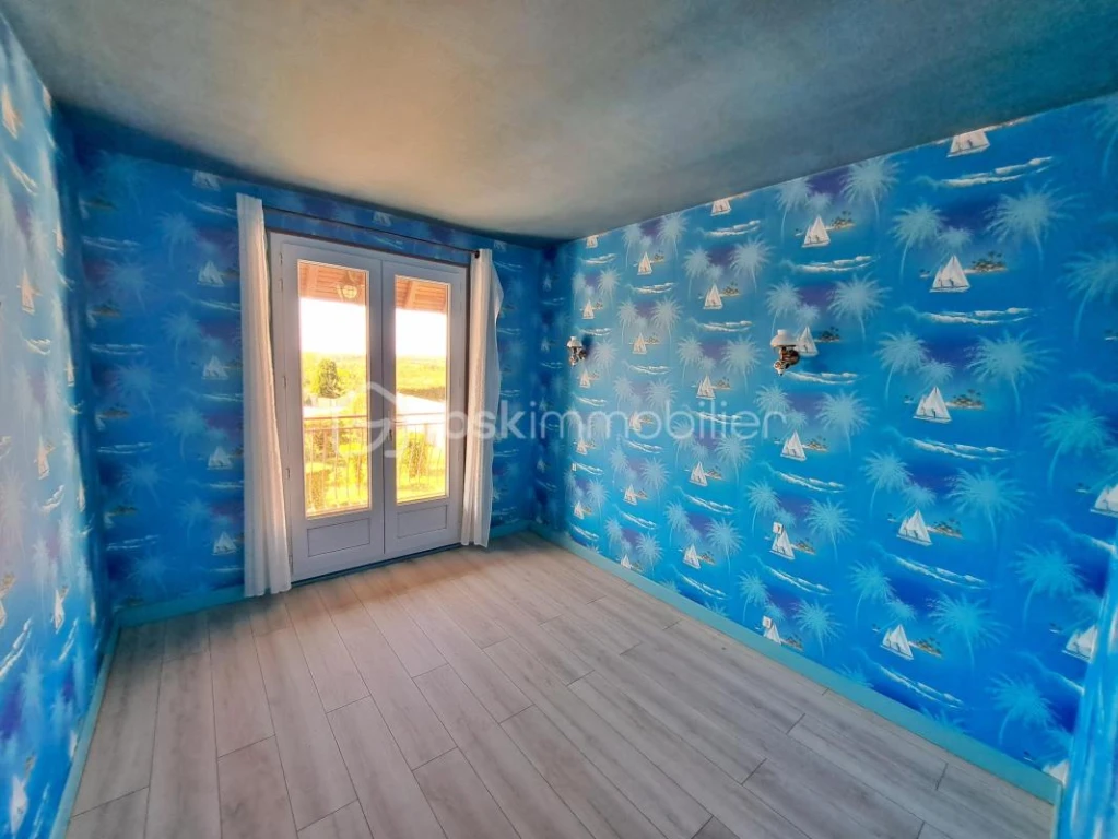 DPFpuAzxV6IeQzL1vPNTqentuDcSTKzSVkA2UBid.jpg