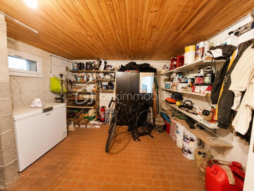 PAUG0UsbVu47LE63go95HChmWgiUXBMSZ2AZCNbf.png