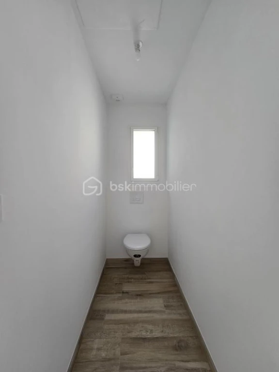 ZCT9drpgpTBNCU4IBU2giiagKXQacj2TBhtbymiB.jpg
