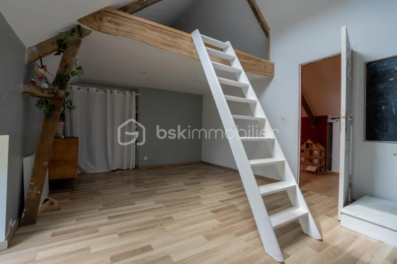 4hLMtXBlfptyuiuoLLlKjMLTNLh88e2kQA11d4CB.jpg