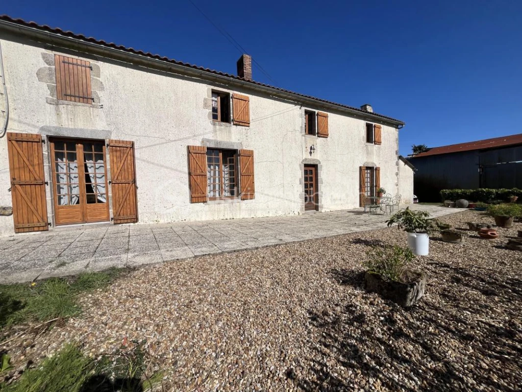 Sq3BNChoqB4hYlFcYTmKKbwjz0SHwL49P8wHXbce.jpg