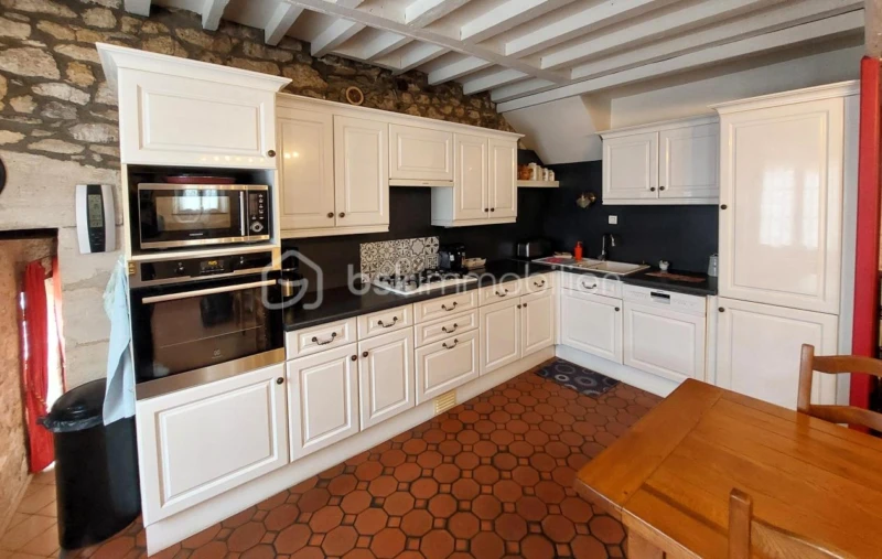 Ok8hSdOMJhCy1GizF9aimTIU9Vc81ITz74RgPRfK.jpg