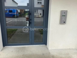 xKilfvF5GD6XEIE0XjPpWEipX4TQXYnQorCcI2sz.jpg