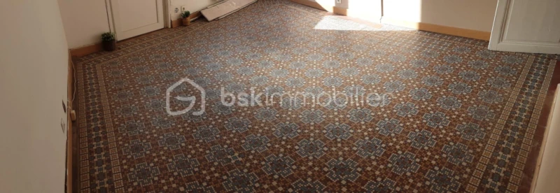 ZAdxVbcSjudfhZzbh0sHiCZzn6s3GPpVRHIVIB8n.jpg