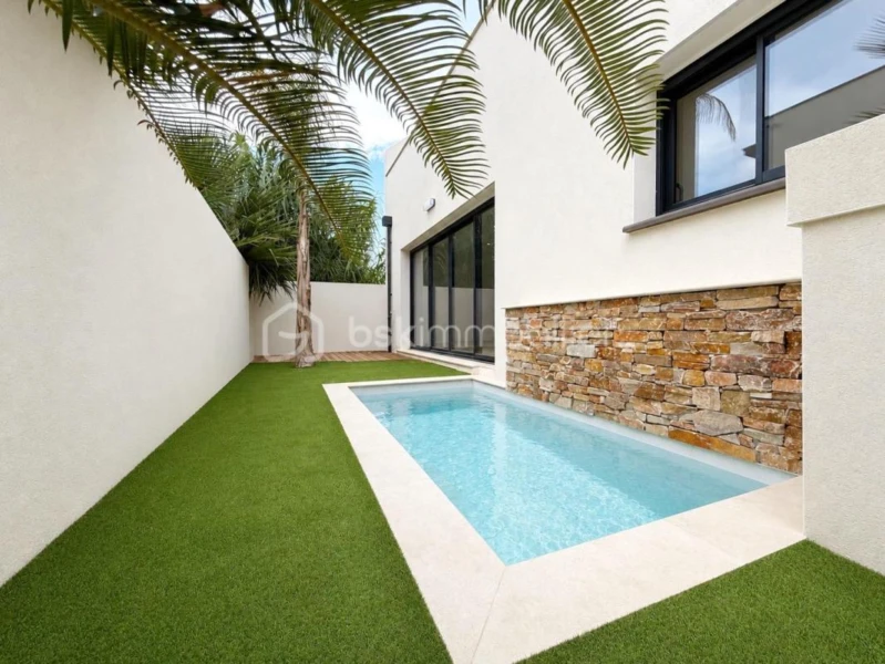 t0GnV6TjJzqRx6wEZ0cr5uyOPe9losZzy0970aXP.jpg