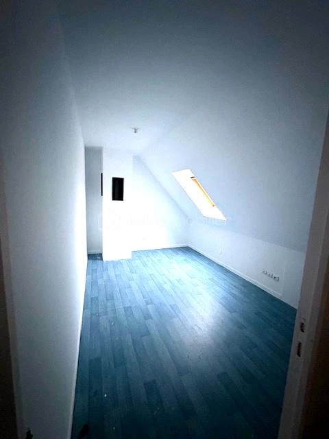 KTPCUVVpfU3bekOzr4ycUZedL8PpIuT8PM26QU2a.jpg
