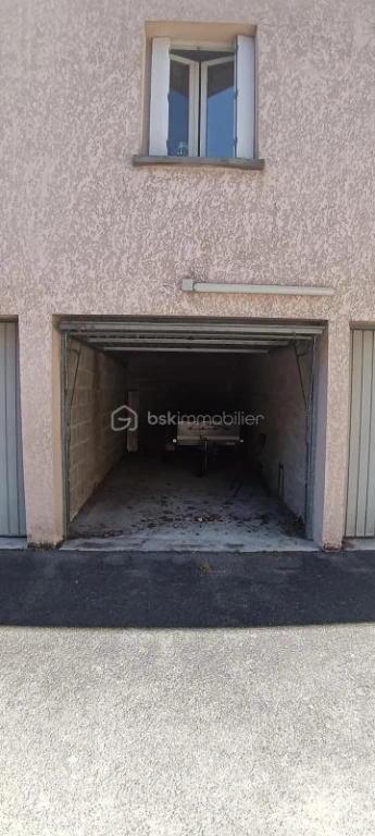 VdbkdKAI2gjzF2iExSIa85hjbR0XnP5ziX1Xdcya.jpg