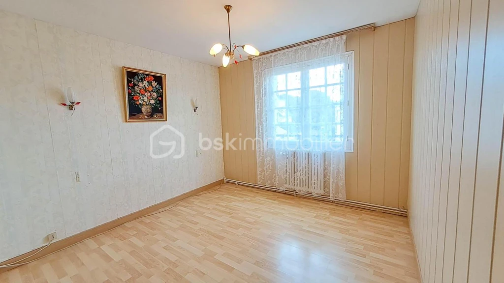 BTy1WVzekKUNeRk0bEWk68UqBFJIZqLU8kNmyaNO.jpg