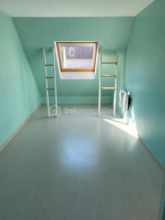 8VNUTSYF0ZiOP8sZqxcRnMmBKXOKTFRdFkjzRw2j.jpg