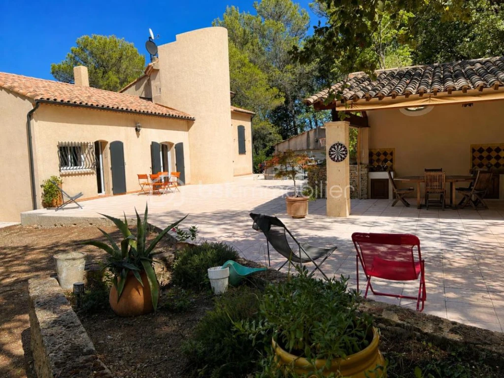 ty6O7xxhnTKPAXKhOQCCHm4z8xvRvC47NCOFU4H3.png