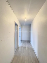 UYv2pmjw5BnCEop60cVx0LA17bLJPR53xeSkZ5eq.jpg