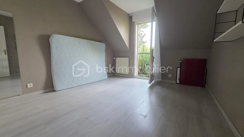ertEkR5QwKq5QtUT3pca6fLoWdNX1OuHB6IiMHeB.jpg
