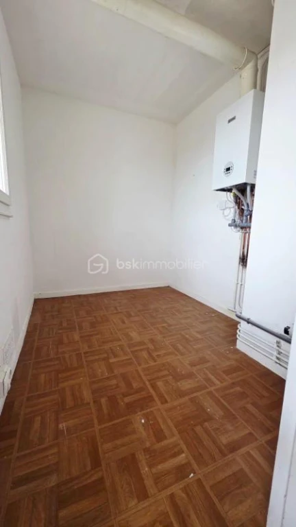 szw8lEoe7tsQ3kV3WU5yO6DNfK663M4pO2xQqRW9.jpg