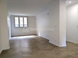 3unLw9P1dK42vOZNOkephIcREOOaDNVs4GjcHR8y.jpg