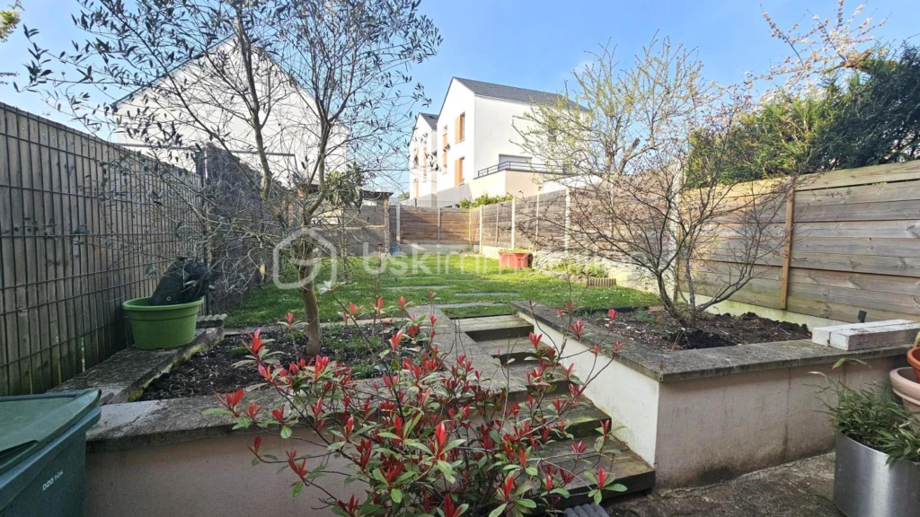 7XoUdn6ak8GNr95OZx1Pk7YA5v9aDFOKH5jWPYZc.jpg