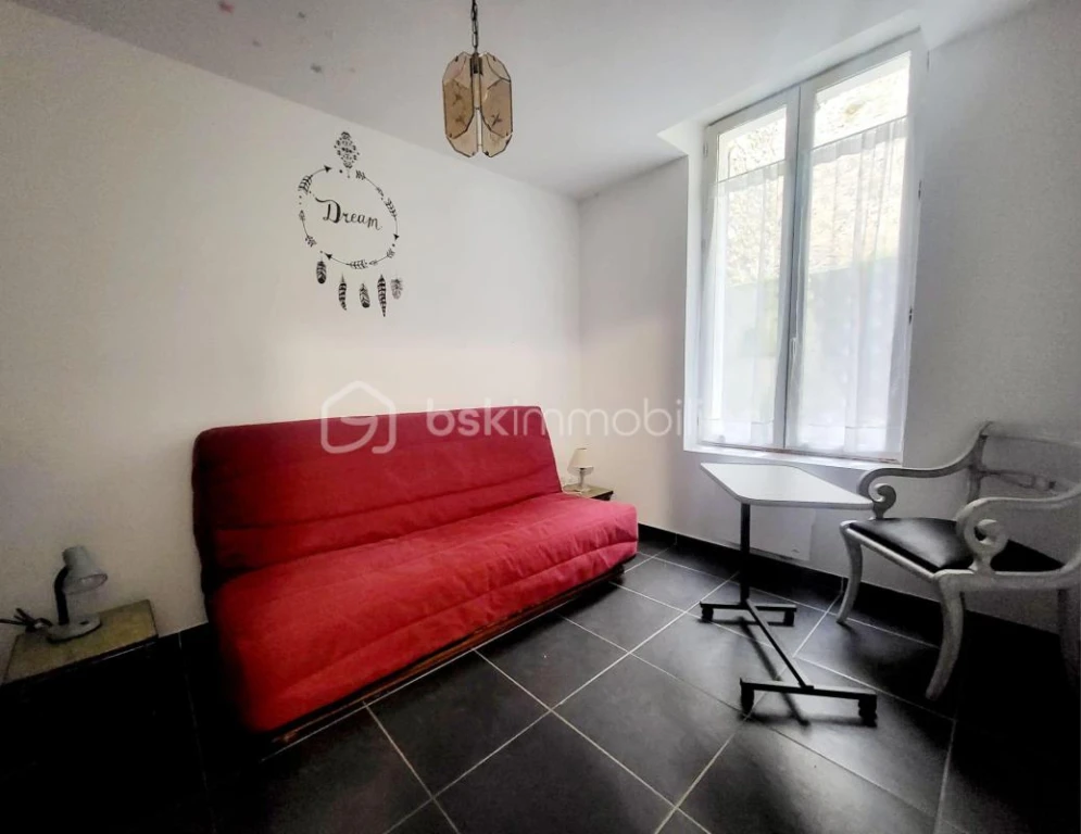 0Lx4s3DipbOlivX4x5pZRLjGg6sgFOZA3x2zgf0M.jpg