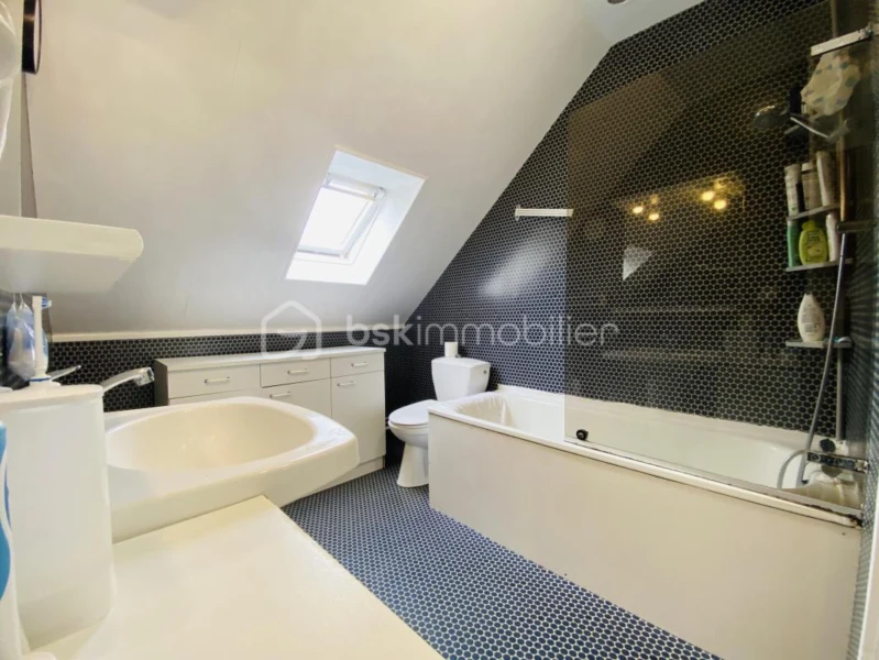 bohKyjZdhuz5tQyu1d1mq7ckYjTIX1ALiCjgE8mM.jpg