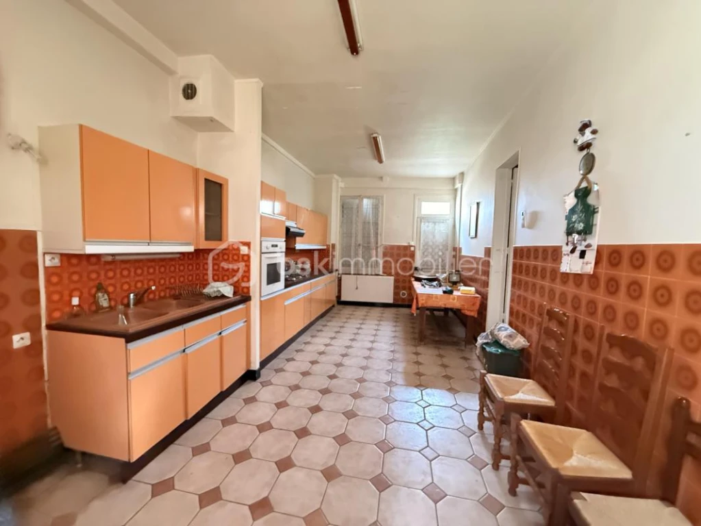 8RsaX8U8UiicMxT4W5tu7ZJWr9crpEvsHoYJro5L.png