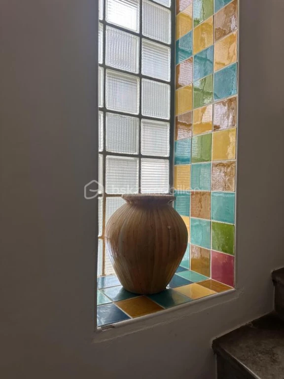 g3eIDDLrdBHUVD32i5SAOMTeoNXY4571nZ4LdO9f.jpg