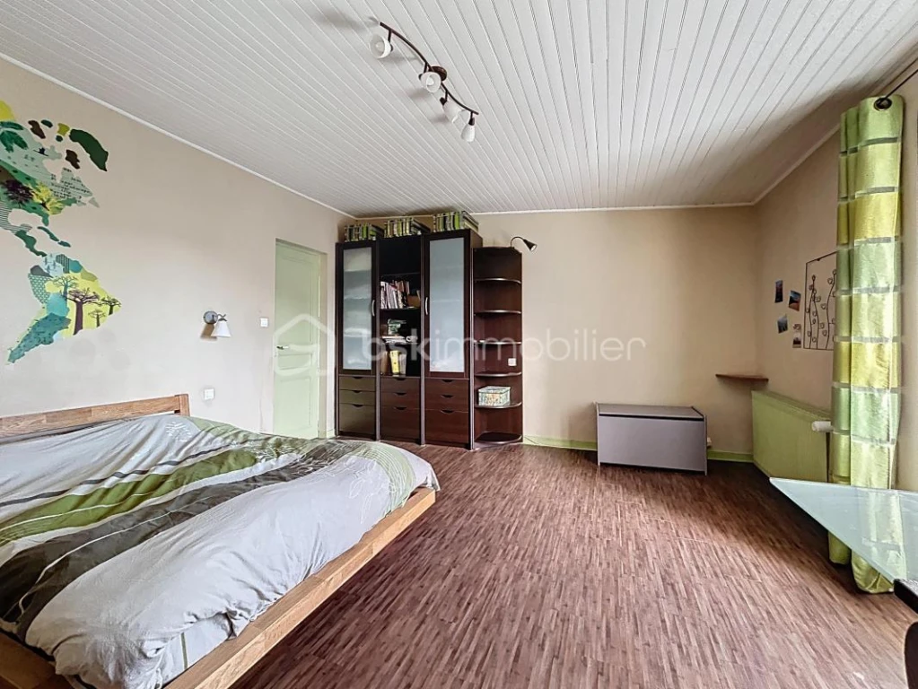 Clyrhebh10nF1c0772LMAdAstNGjzcIiVmAkgWm6.jpg
