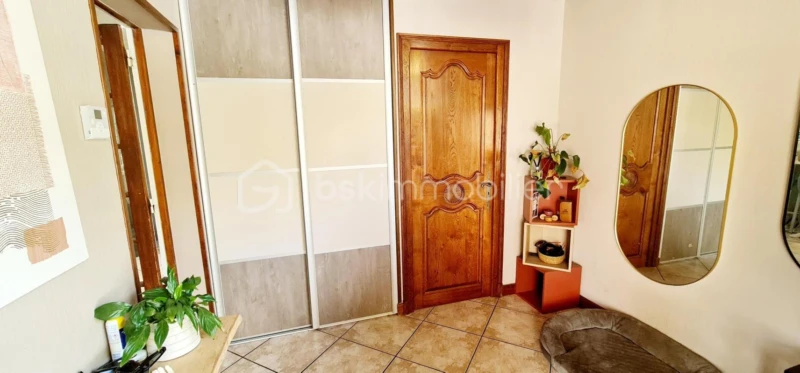 LVBpr1kpA48UYzHeq1XS8Y9wSffj6CA9ffyvc49T.jpg