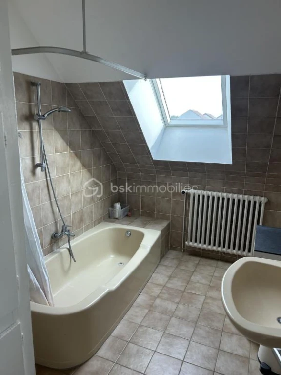k8oVh8x7tmEb5yNWNyU8qXi5669N69whMj8WUo63.jpg
