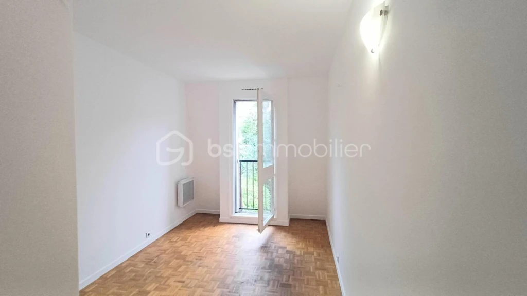 c1QmXUp7kmmKoPBYPQQ4UuI20F6EQM3CamImLn1K.jpg