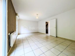 riOvLceohcN14ADAtrkMIslcPwpDcChiFosNPcbt.jpg