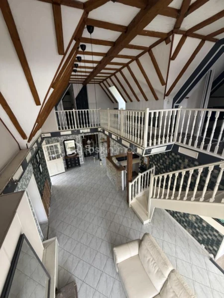 RAAUw4bgsQ6wMA2BLhexoZEW58EWaXsbXnLpKs02.jpg