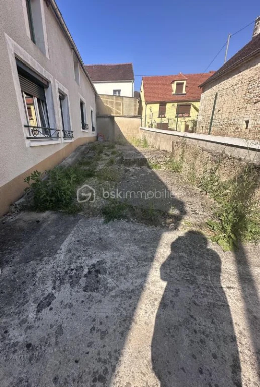 LKs9Oq92Dv1zai1zPU6Im3WJIBS18mapMdz9dDbv.jpg